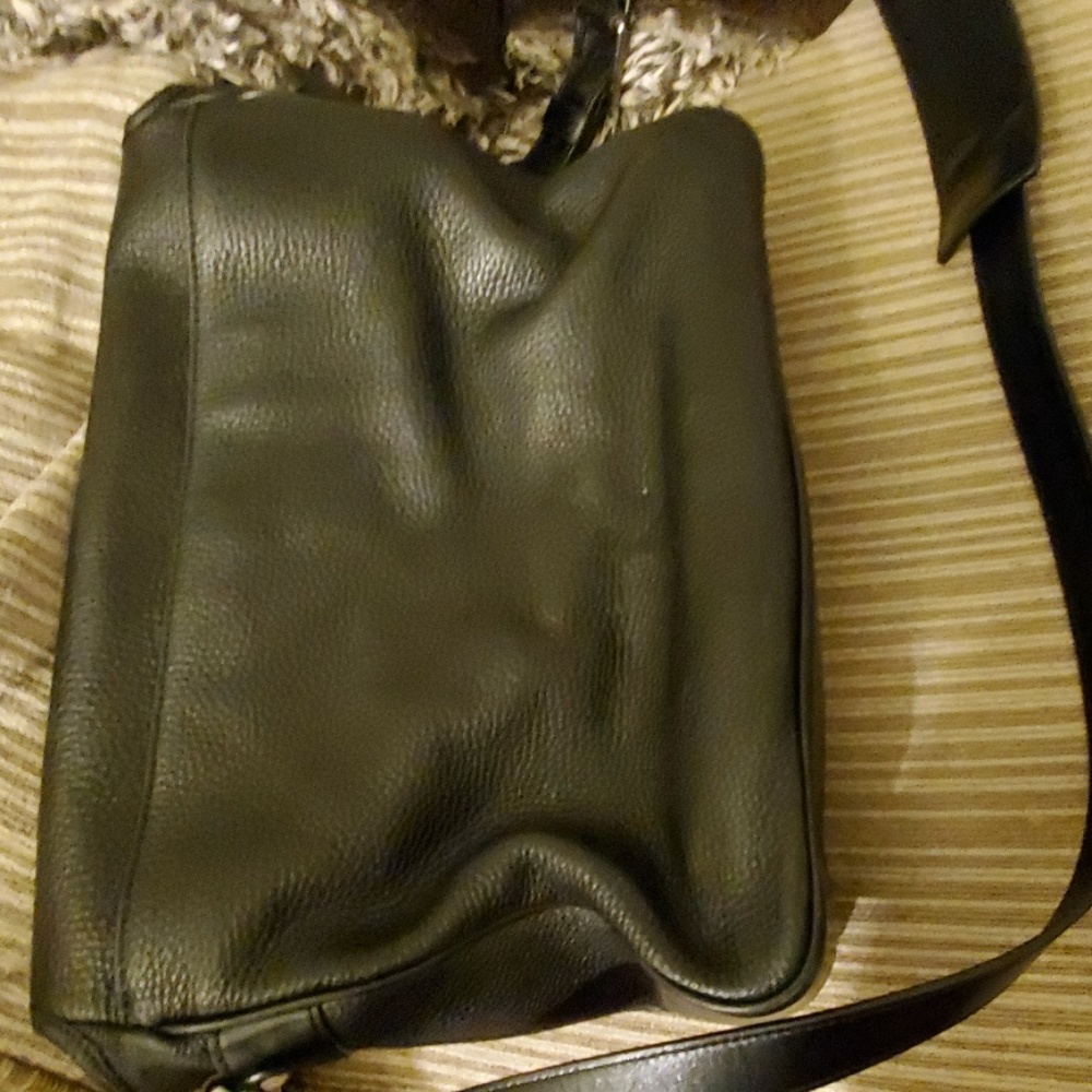 Michael Kors Bag - Picture 7 of 7